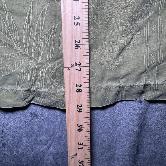 Tommy Bahama Shirt Mens L Silk Button Up Green Floral Camp Hawaiian Loop Collar - Picture 6 of 6